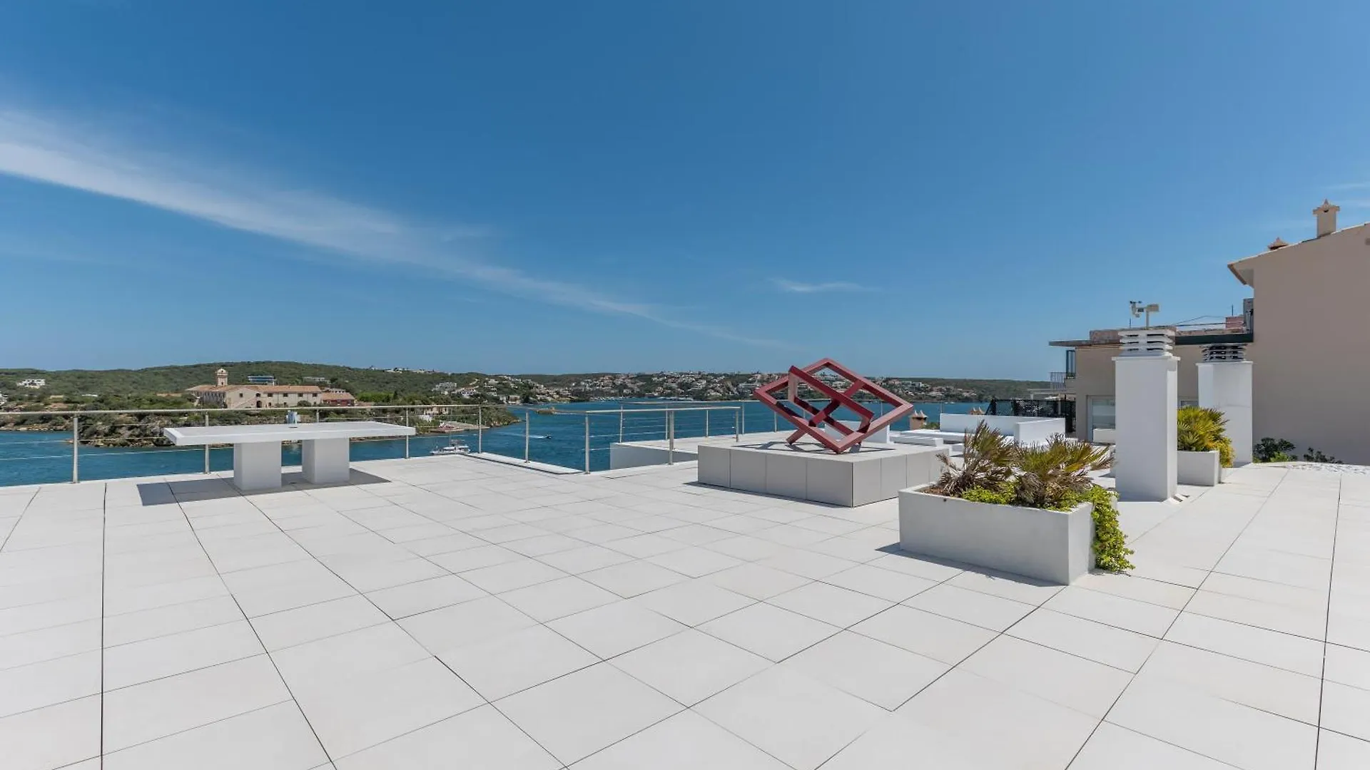 Hastinapura, Acceso Directo Al Mar Villa Es Castell  0*, Es Castell (Menorca) Spain